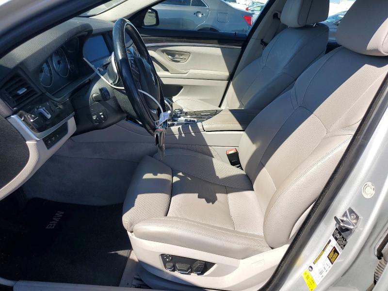 صورة رقم 7 من المزاد - 2011 BMW 550 مع VIN WBAFR9C55BC599715