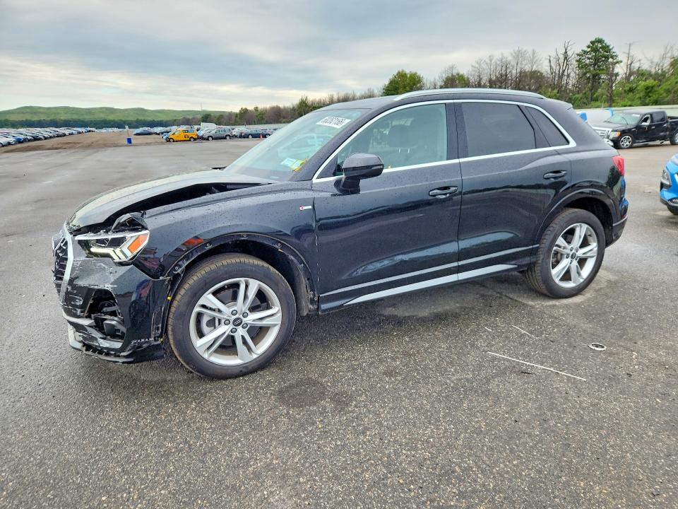 AUDI Q3 2023 с VIN WA1EECF30P1150005 - Фото с аукциона