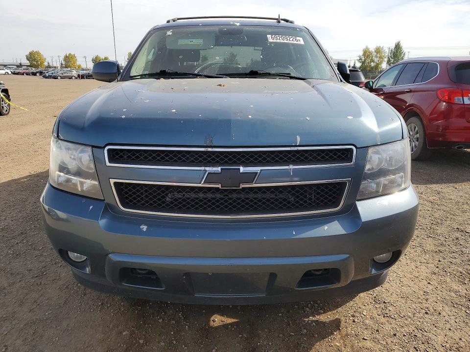 Photo 5 from auction – 2009 CHEVROLET AVALANCHE with VIN 3GNFK12359G110379
