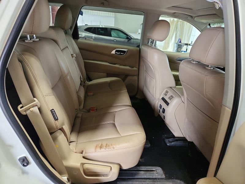 Photo 11 from auction – 2018 NISSAN PATHFINDER with VIN 5N1DR2MM3JC676034