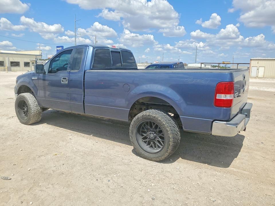 Photo 2 from auction – 2005 FORD F150 with VIN 1FTRF14W45NB87666