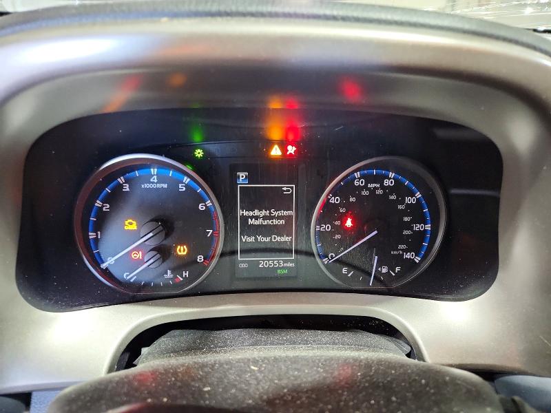 Photo 9 from auction – 2018 TOYOTA RAV4 with VIN 2T3RFREV2JW839806