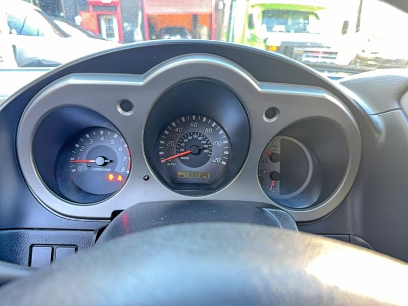 Photo 8 from auction – 2003 NISSAN FRONTIER with VIN 1N6MD27Y53C441636