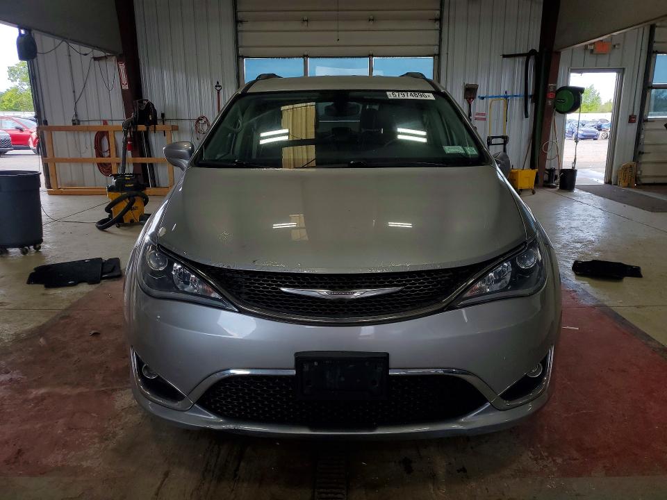 Zdjęcie 5 z aukcji – 2017 CHRYSLER PACIFICA z VIN 2C4RC1BG6HR705174