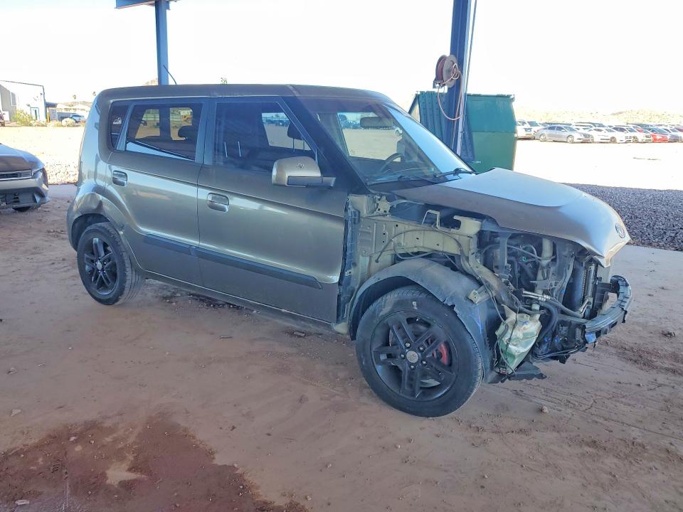 Снимка 4 от търг – 2010 KIA SOUL с VIN KNDJT2A2XA7145420