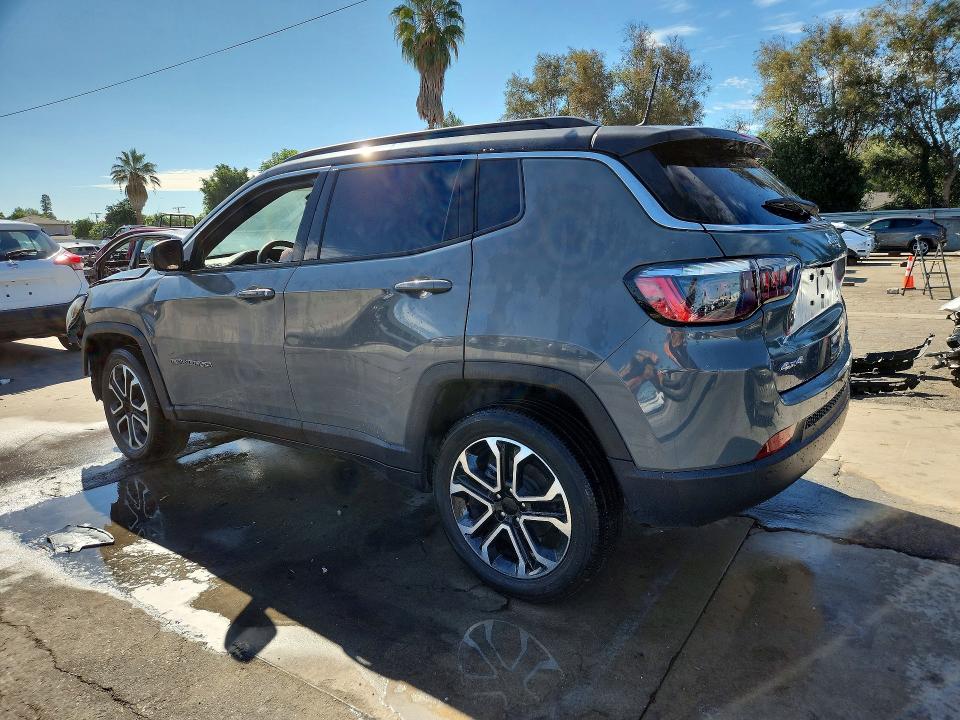 Photo 2 from auction – 2024 JEEP COMPASS with VIN 3C4NJDCN6RT585880