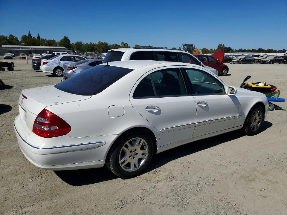Photo 3 from auction – 2003 MERCEDES-BENZ E with VIN WDBUF65J63A218459