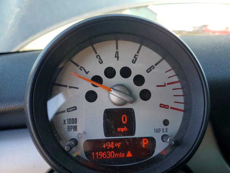 Photo 9 from auction – 2011 MINI COOPER with VIN WMWZF3C5XBT188264