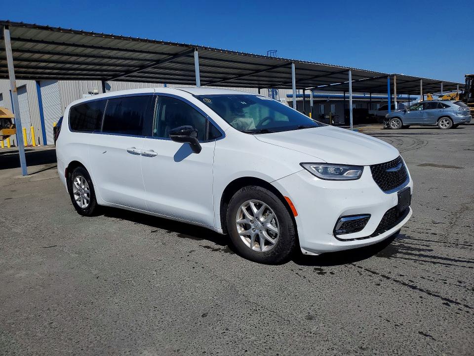 Foto 4 de la subasta – 2026 CHRYSLER PACIFICA con VIN 2C4RC1BG6TR172171