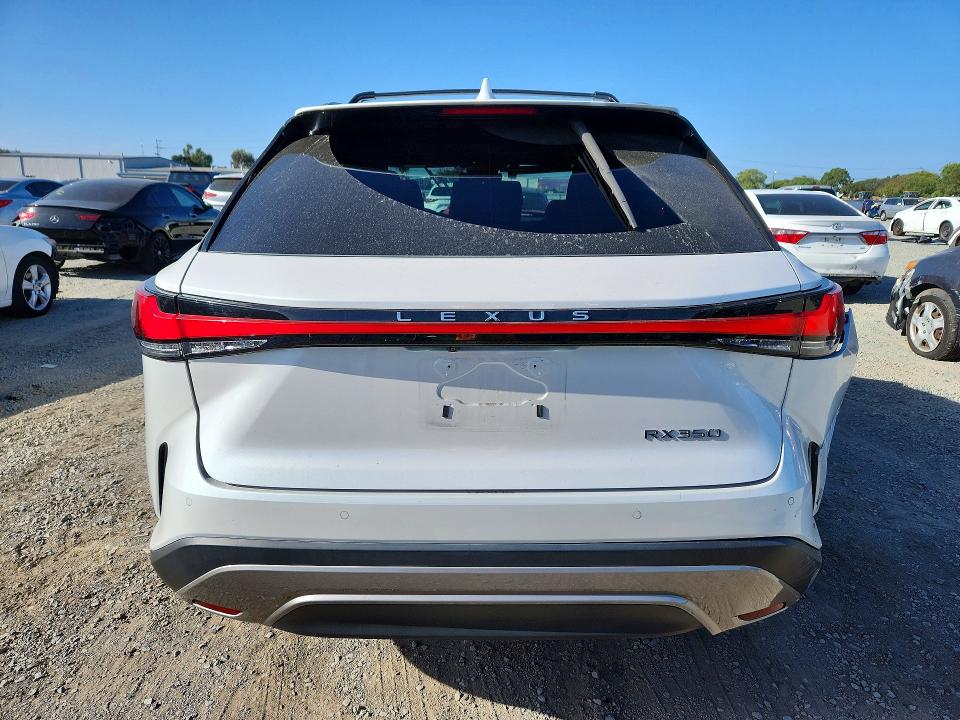 صورة رقم 6 من المزاد - 2024 LEXUS RX 350 مع VIN 2T2BAMBA7RC031537