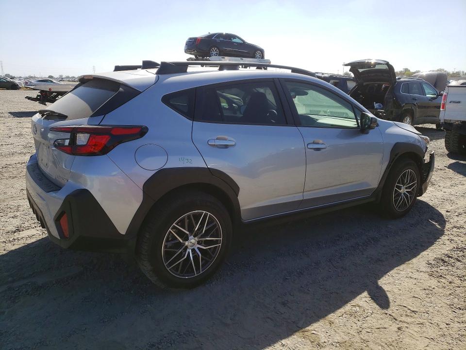Photo 3 from auction – 2024 SUBARU CROSSTREK with VIN JF2GUADC6R8326432