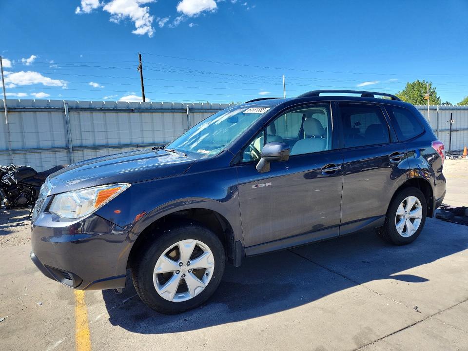 SUBARU FORESTER 2015 с VIN JF2SJAFC5FH823533 - Фото с аукциона