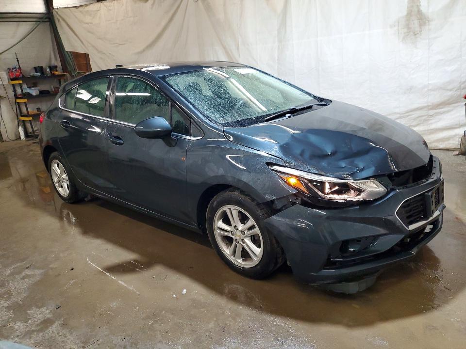 Photo 4 from auction – 2018 CHEVROLET CRUZE with VIN 3G1BE6SM1JS651430