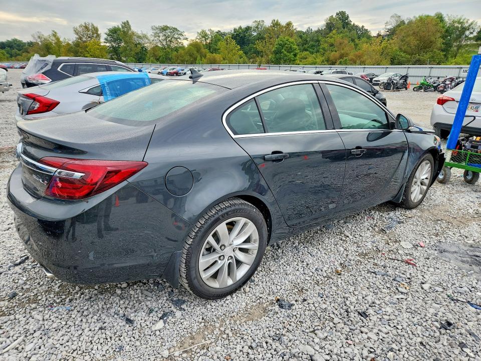 Photo 3 from auction – 2014 BUICK REGAL with VIN 2G4GK5EX9E9210312