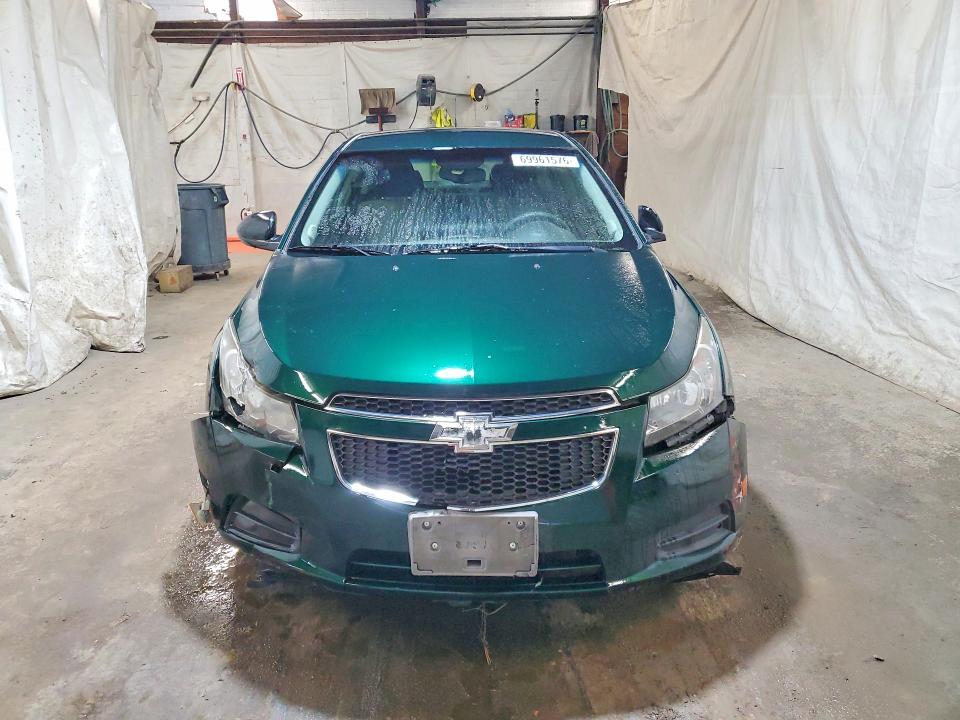 Снимка 5 от търг – 2014 CHEVROLET CRUZE с VIN 1G1PA5SH9E7321716