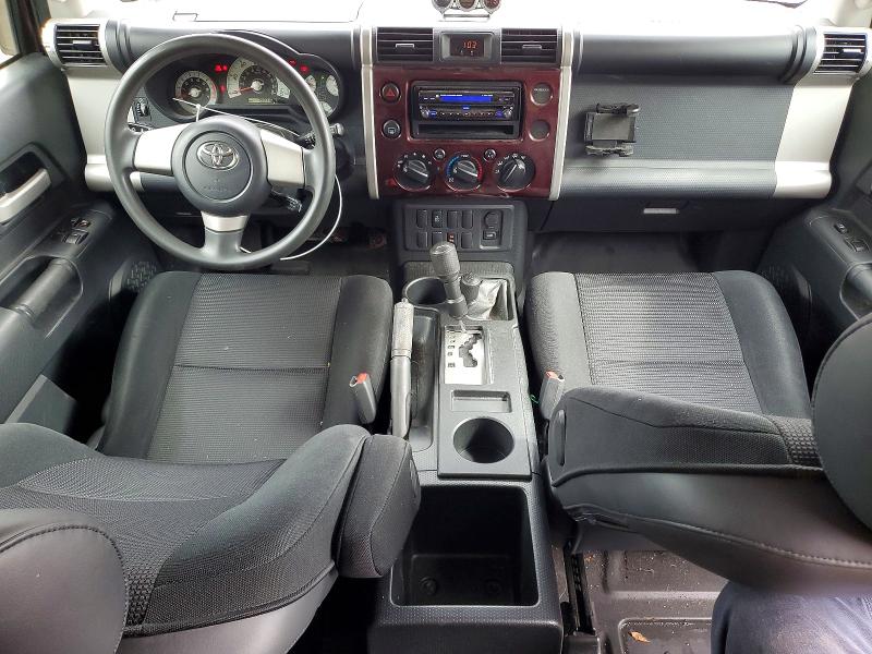 Снимка 8 от търг – 2007 TOYOTA FJ CRUISER с VIN JTEBU11F170026201