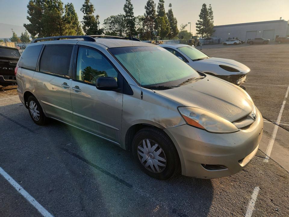 Photo 4 from auction – 2008 TOYOTA SIENNA with VIN 5TDZK23C98S160860