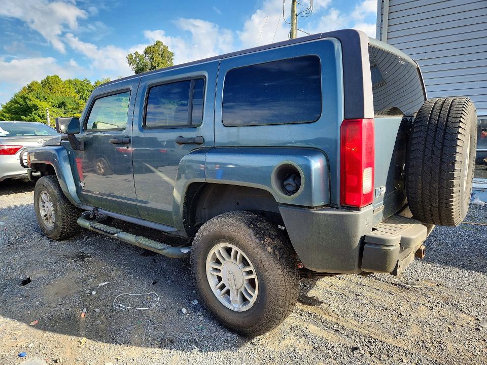Photo 2 from auction – 2007 HUMMER H3 with VIN 5GTDN13E878191946