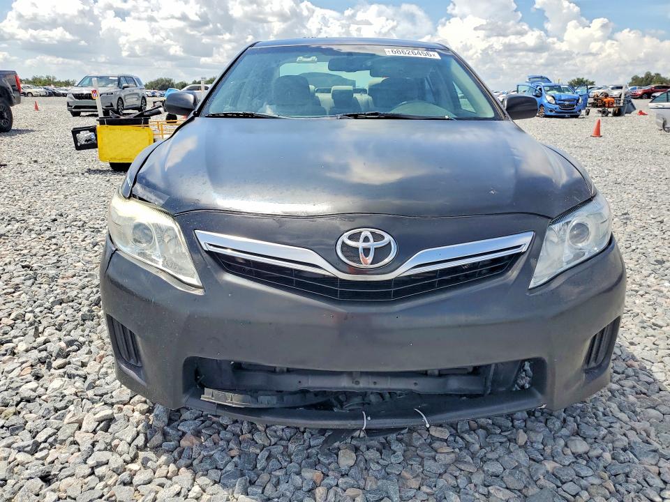 Photo 5 from auction – 2010 TOYOTA CAMRY with VIN 4T1BB3EK3AU114188