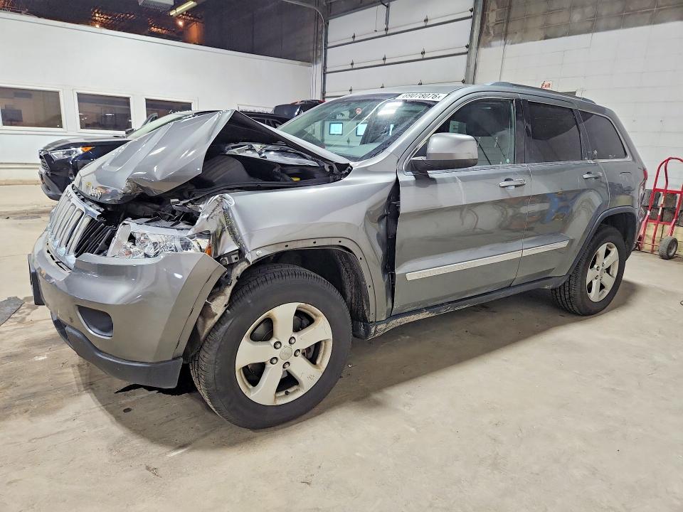 2013 JEEP GRAND CHEROKEE - Търг №69078076