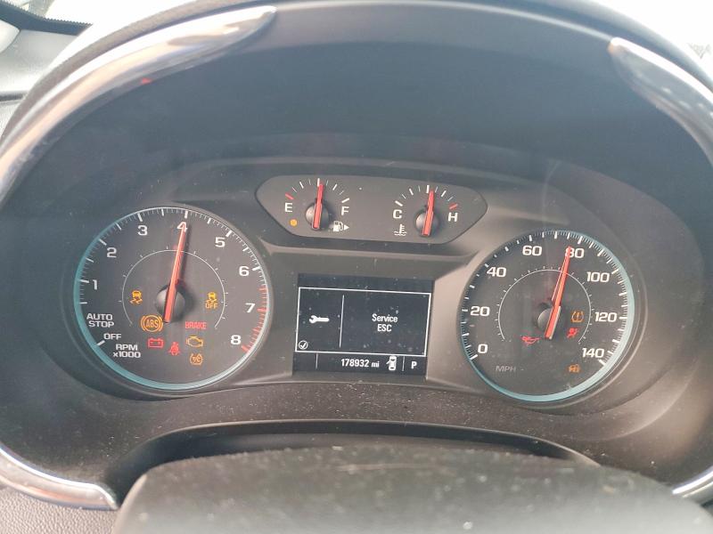 Photo 9 from auction – 2019 CHEVROLET MALIBU with VIN 1G1ZD5STXKF221842
