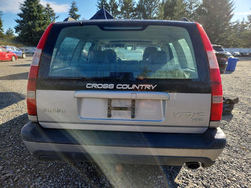 Photo 6 from auction – 1998 VOLVO V70 with VIN YV1LZ5648W2527656