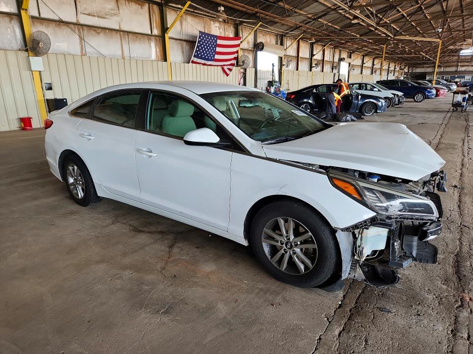 Photo 4 from auction – 2017 HYUNDAI SONATA with VIN 5NPE24AF0HH511331