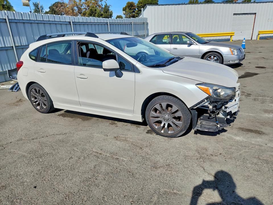 Photo 4 from auction – 2014 SUBARU IMPREZA with VIN JF1GPAL61EH325352