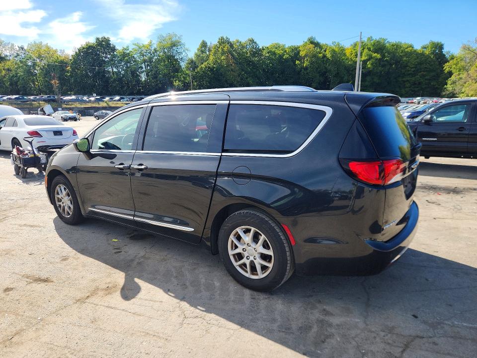 Снимка 2 от търг – 2020 CHRYSLER PACIFICA с VIN 2C4RC1BG6LR210191