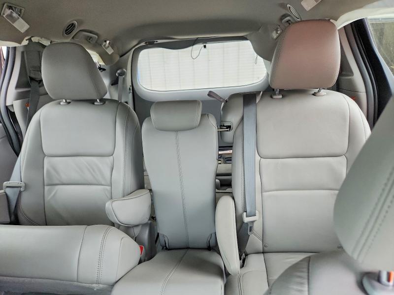 Photo 10 from auction – 2015 TOYOTA SIENNA with VIN 5TDYK3DC8FS605764