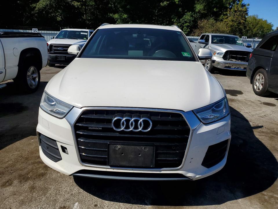 صورة رقم 5 من المزاد - 2016 AUDI Q3 مع VIN WA1EFCFS7GR025153