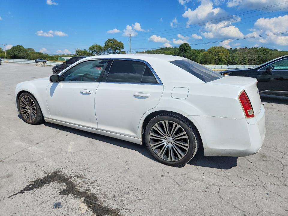 Фото 2 с аукциона – 2013 CHRYSLER 300 с VIN 2C3CCABG1DH577503