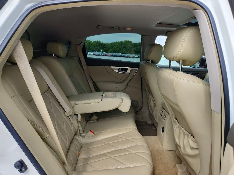 Снимка 11 от търг – 2010 INFINITI FX35 с VIN JN8AS1MU0AM802709