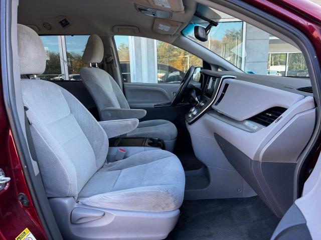 Photo 5 from auction – 2016 TOYOTA SIENNA with VIN 5TDKK3DC6GS703389