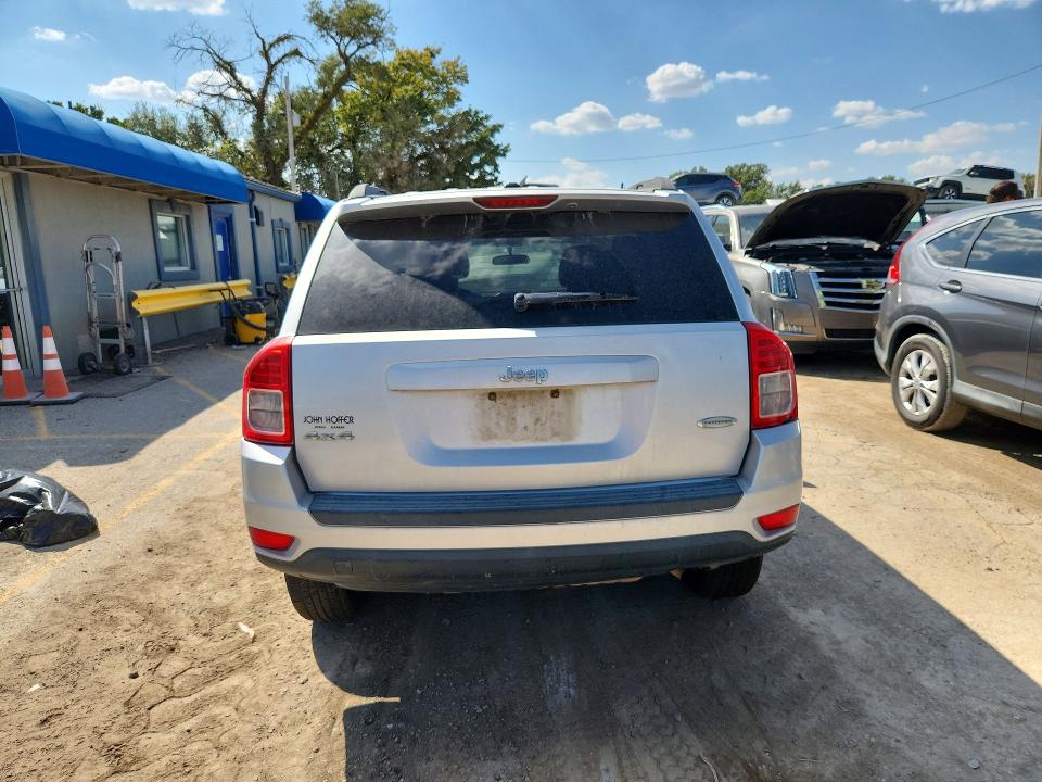 صورة رقم 6 من المزاد - 2011 JEEP COMPASS مع VIN 1J4NF1FB5BD283388