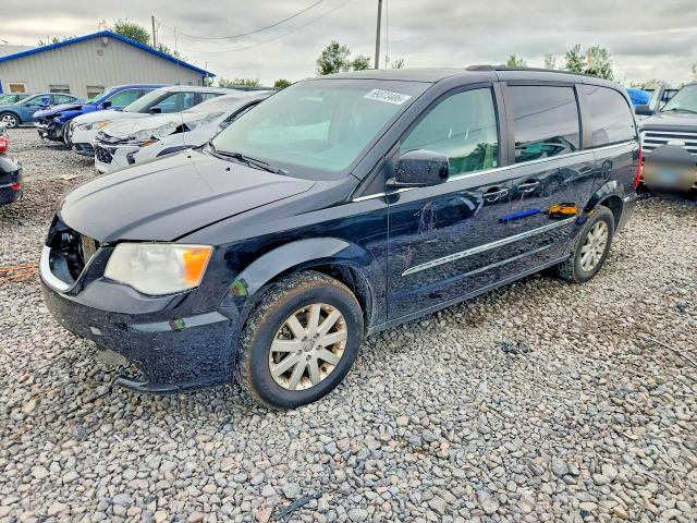 CHRYSLER TOWN & COUNTRY 2015 с VIN 2C4RC1BG4FR520957 - Снимка от търг