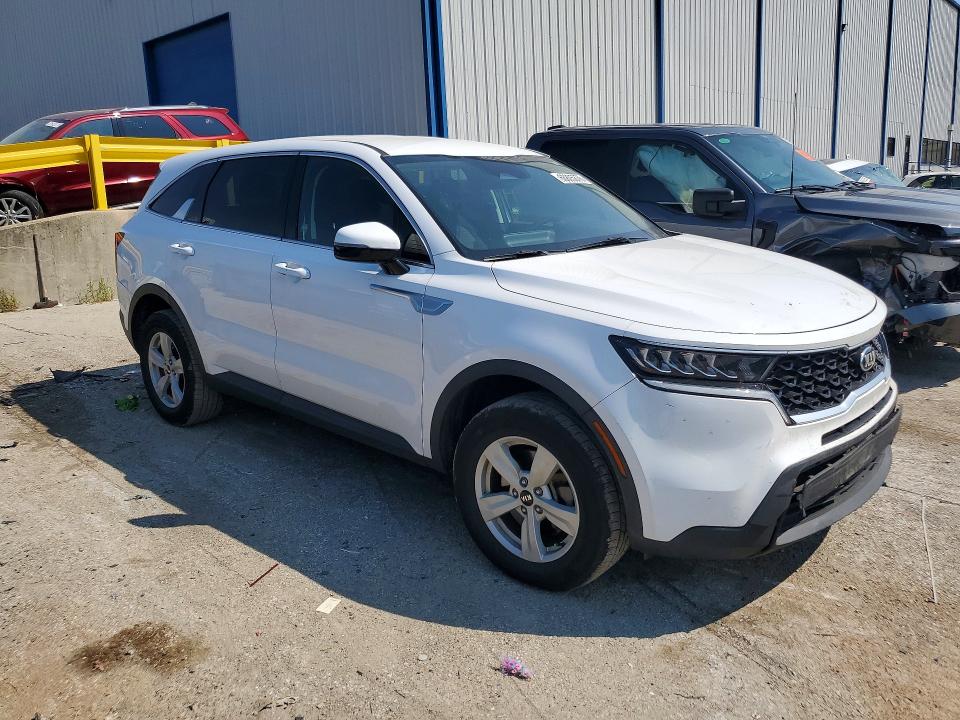 Photo 4 from auction – 2021 KIA SORENTO with VIN 5XYRGDLC0MG006400
