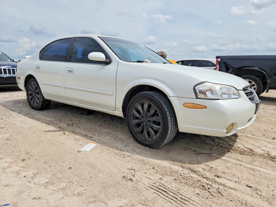 Zdjęcie 4 z aukcji – 2000 NISSAN MAXIMA z VIN JN1CA31D0YT511850