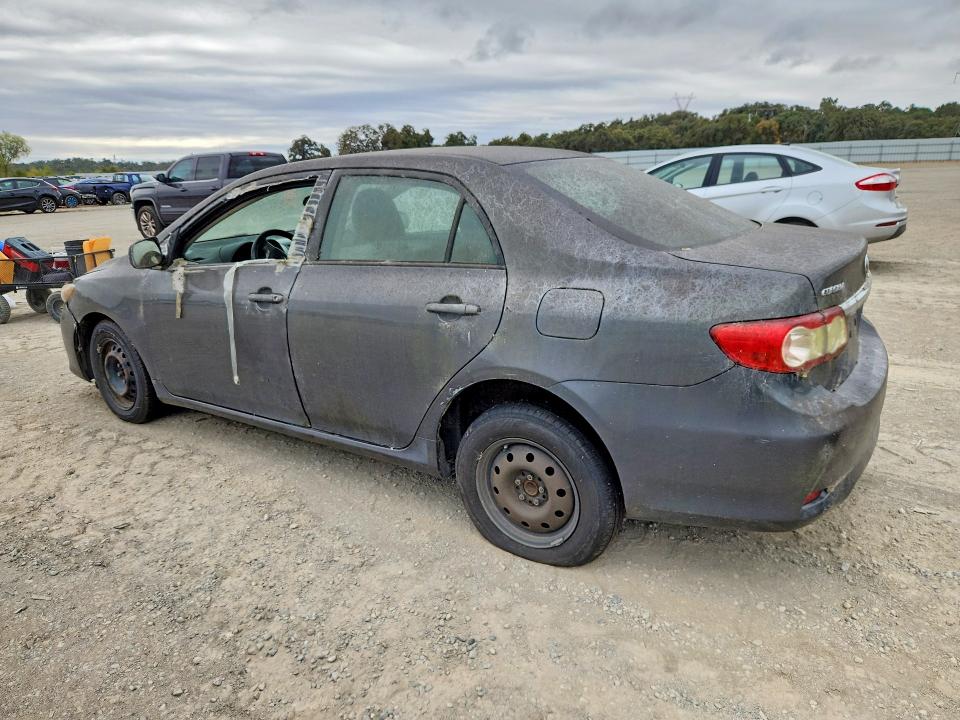 Снимка 2 от търг – 2011 TOYOTA COROLLA с VIN 2T1BU4EE3BC546860