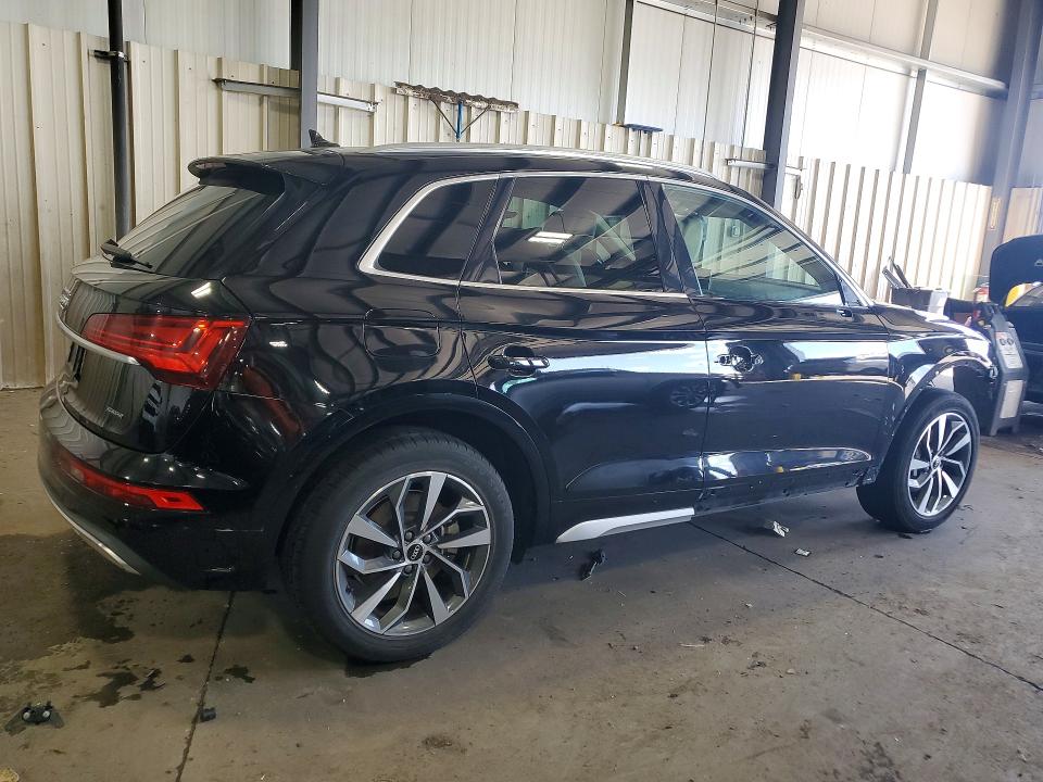 Photo 3 from auction – 2021 AUDI Q5 with VIN WA1BAAFYXM2025176