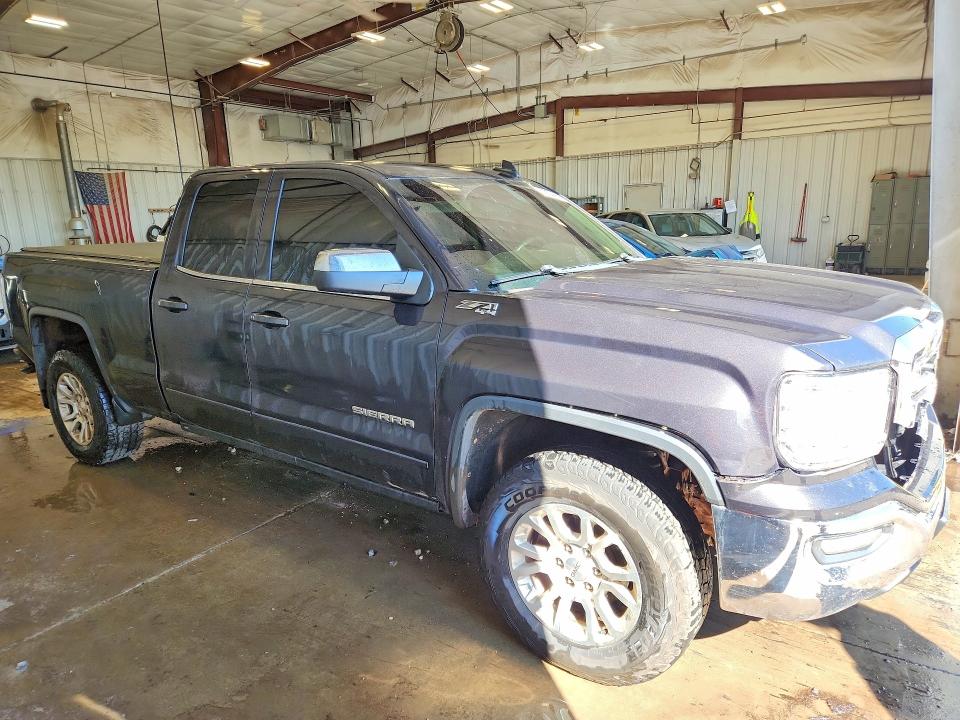 Photo 4 from auction – 2016 GMC SIERRA with VIN 1GTV2MEC6GZ266557
