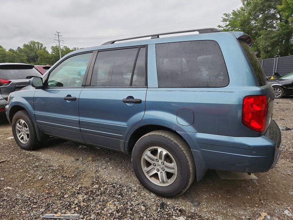 Foto 2 de la subasta – 2005 HONDA PILOT con VIN 5FNYF18565B018731