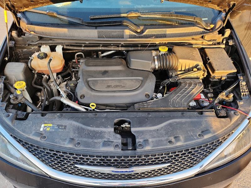 Photo 12 from auction – 2019 CHRYSLER PACIFICA with VIN 2C4RC1BG5KR685684