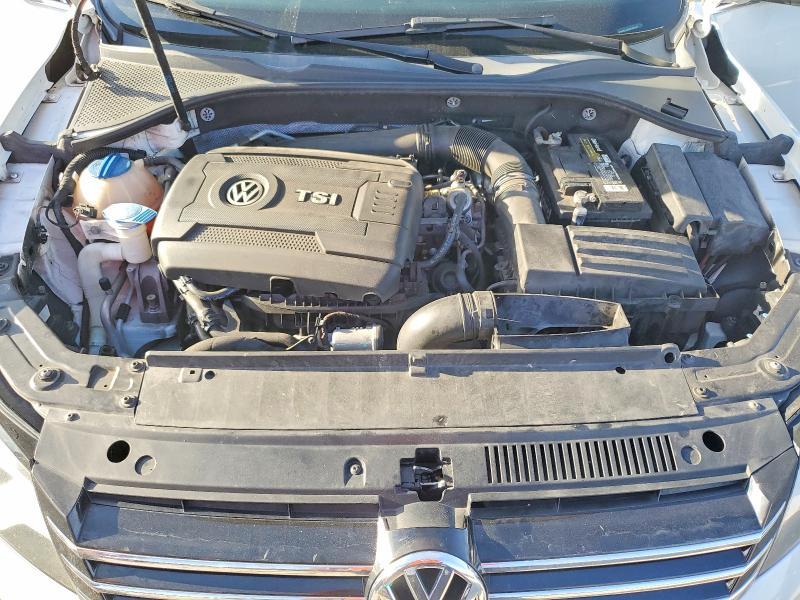 Photo 11 from auction – 2014 VOLKSWAGEN PASSAT with VIN 1VWBS7A32EC055346