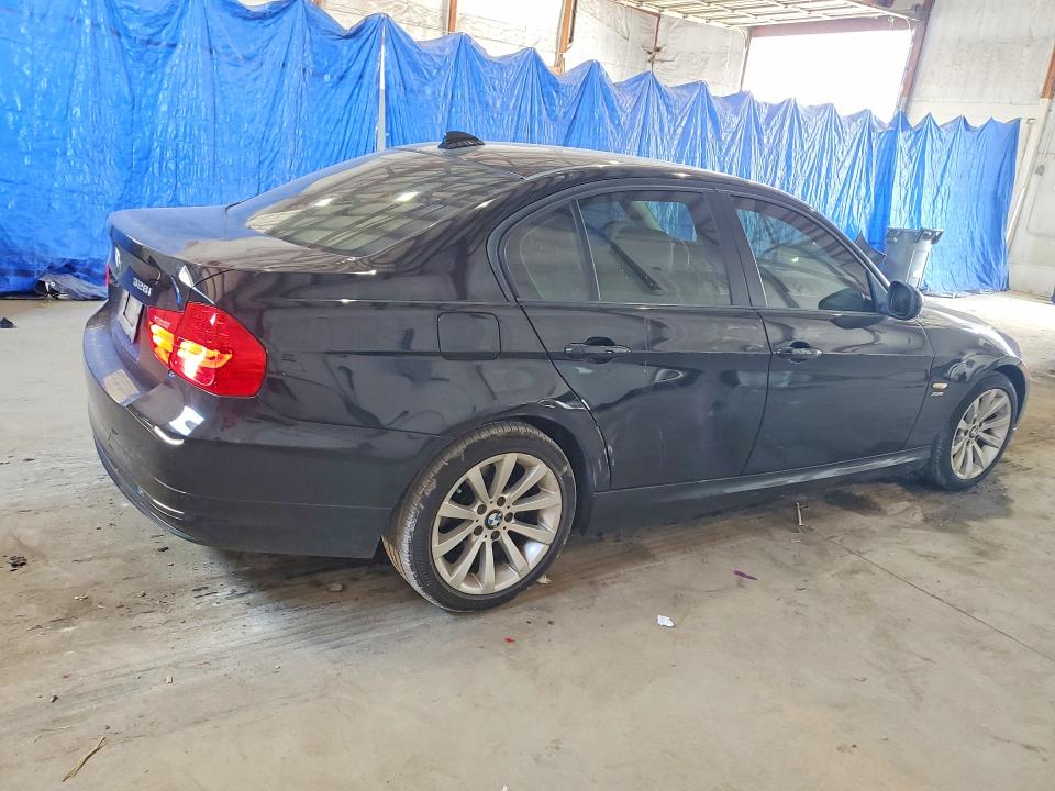 Photo 3 from auction – 2011 BMW 328 with VIN WBAPK5C59BA995725