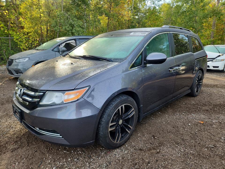 HONDA ODYSSEY 2015 с VIN 5FNRL5H47FB510312 - Снимка от търг