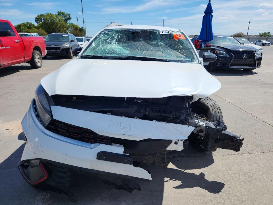 صورة رقم 5 من المزاد - 2022 KIA FORTE مع VIN 3KPF54AD3NE493854