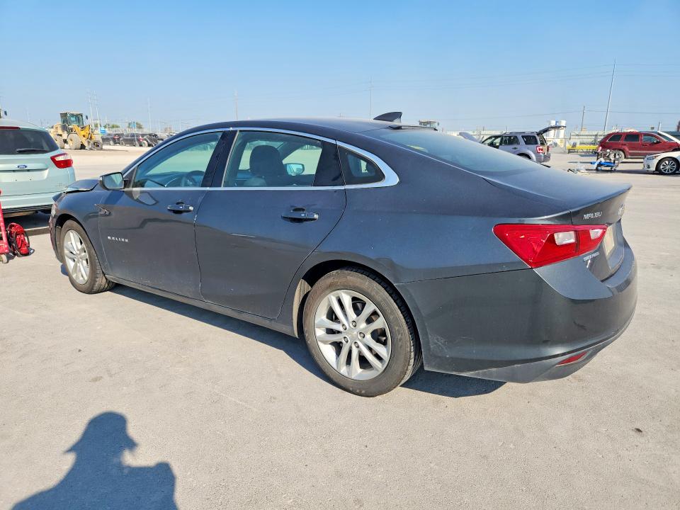 Photo 2 from auction – 2017 CHEVROLET MALIBU with VIN 1G1ZE5STXHF259979