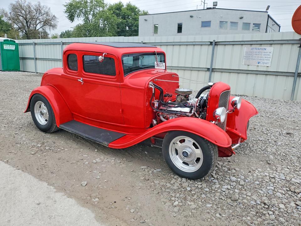 Photo 4 from auction – 1932 FORD COUPE with VIN B5122740