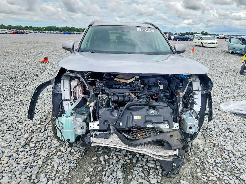 Photo 5 from auction – 2021 TOYOTA RAV4 with VIN 2T3C1RFVXMC118299